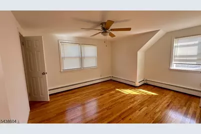 131 E 13th St, Linden, NJ 07036 - Photo 3