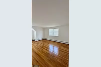 131 E 13th St, Linden, NJ 07036 - Photo 23