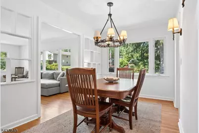 40 Maple Ln, Parsippany, NJ 07034 - Photo 9