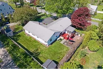 4 Hillcrest Ave, Mendham, NJ 07945 - Photo 27