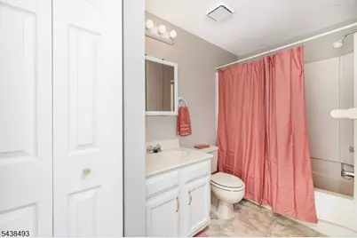 2 Liberty Ln, Franklin, NJ 07416 - Photo 19