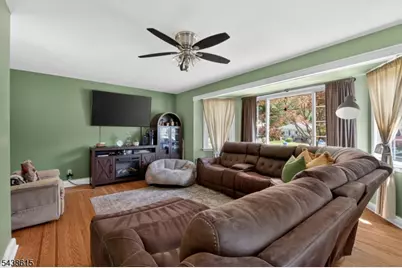 440 3rd St, Dunellen, NJ 08812 - Photo 3