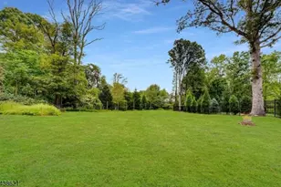 263 White Oak Ridge Rd, Millburn, NJ 07078 - Photo 19