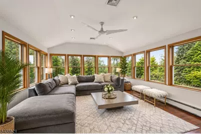 263 White Oak Ridge Rd, Millburn, NJ 07078 - Photo 5