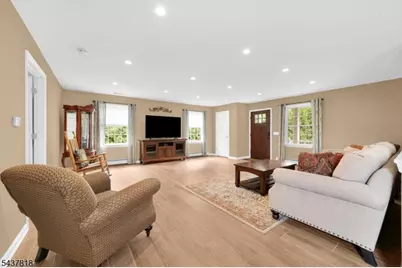 104 Howell Dr, Branchburg Township, NJ 08876 - Photo 23