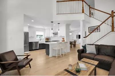 10 Raleigh Ct, Bernards Township, NJ 07920 - Photo 1