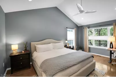 10 Raleigh Ct, Bernards Township, NJ 07920 - Photo 19