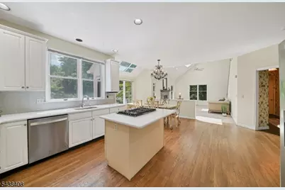 28 Ranney Rd, Washington Township, NJ 07853 - Photo 9