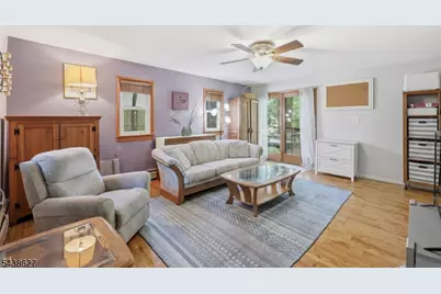 9 Juniper Trl, Kinnelon, NJ 07405 - Photo 15