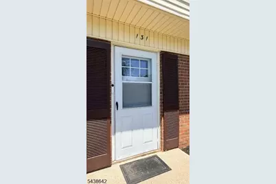 131 Toledo Ln, Willingboro Twp., NJ 08046 - Photo 15