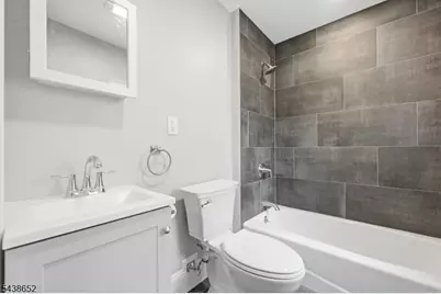 508 2nd St #2, Carlstadt, NJ 07072 - Photo 9