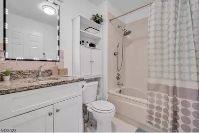 11 Wiley Ct, Parsippany, NJ 07950 - Photo 17