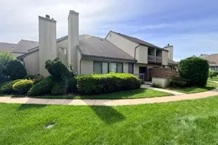 19 Spencer St, Franklin Township, NJ 08873 - Photo 1