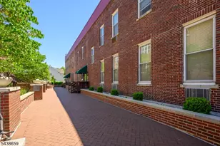 523 Trinity Pl, Westfield Town, NJ 07090 - Photo 21