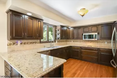 6 Green Hills Rd, Mendham Township, NJ 07945 - Photo 21