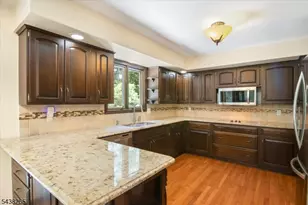 6 Green Hills Rd, Mendham Township, NJ 07945 - Photo 21