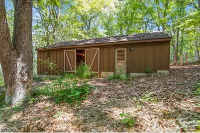6 Green Hills Rd, Mendham Township, NJ 07945 - Photo 5