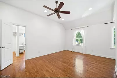 100 Kimball Ave, Livingston, NJ 07039 - Photo 35