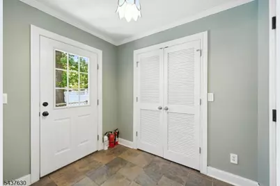 100 Kimball Ave, Livingston, NJ 07039 - Photo 17