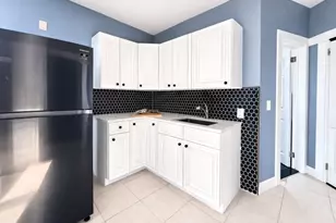 204 DeMott Ave, Clifton, NJ 07011 - Photo 5