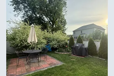 151 Minna Ave, Woodbridge Township, NJ 07001 - Photo 19