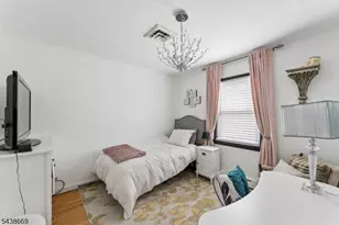 151 Minna Ave, Woodbridge Township, NJ 07001 - Photo 19