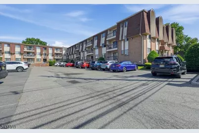 1190 W St George Ave #C34, Linden, NJ 07036 - Photo 21