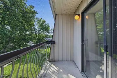 1190 W St George Ave #C34, Linden, NJ 07036 - Photo 15