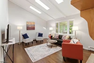 1264 Maple Hill Rd, Scotch Plains Township, NJ 07076 - Photo 3