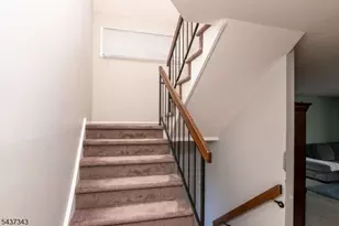 55 Kensington Ct, Washington Township, NJ 07840 - Photo 15