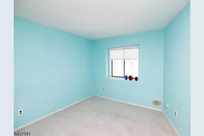 55 Kensington Ct, Washington Township, NJ 07840 - Photo 21
