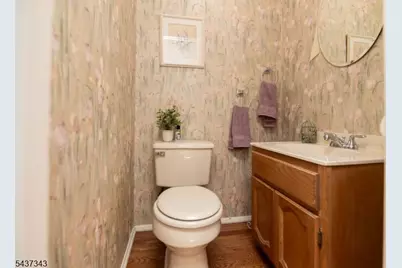 55 Kensington Ct, Washington Township, NJ 07840 - Photo 7