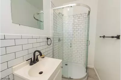 145 Alexander St, Newark, NJ 07106 - Photo 13