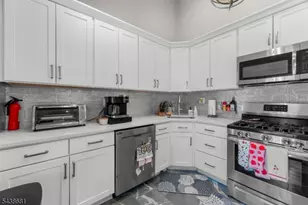 59 Locust Ave, Fanwood, NJ 07023 - Photo 15