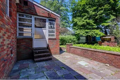 236 Hickory Ave, Garwood, NJ 07027 - Photo 27