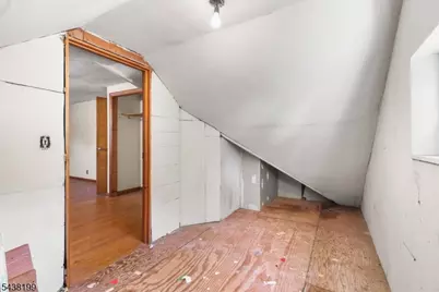 236 Hickory Ave, Garwood, NJ 07027 - Photo 21