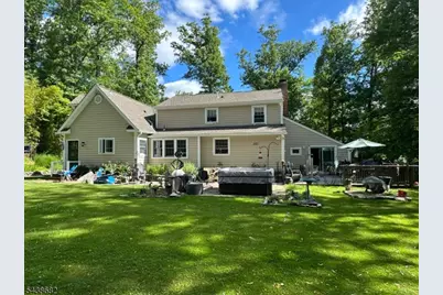 30 Dogwood Dr, Chester, NJ 07930 - Photo 3