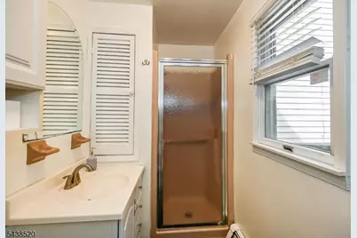 532 2nd  St, Carlstadt, NJ 07072 - Photo 21