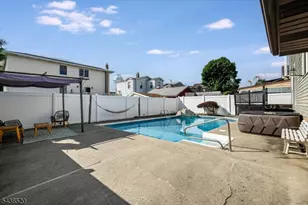 532 2nd St, Carlstadt, NJ 07072 - Photo 37