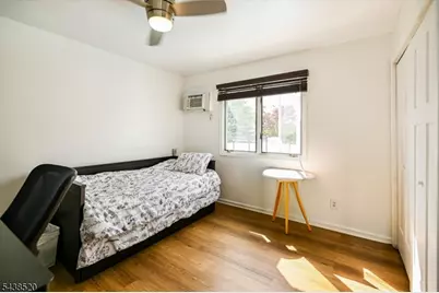 532 2nd  St, Carlstadt, NJ 07072 - Photo 19