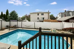 532 2nd St, Carlstadt, NJ 07072 - Photo 15