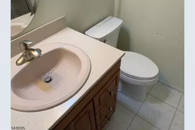 123 Winchester Way, Franklin Township, NJ 08873 - Photo 15