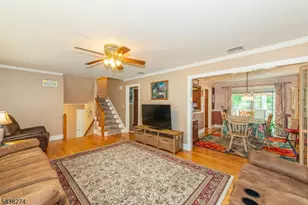 21 Whitegate Rd, Roxbury Township, NJ 07876 - Photo 5