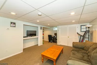 21 Whitegate Rd, Roxbury Township, NJ 07876 - Photo 25