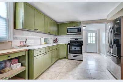64 Norwood St, Newark, NJ 07106 - Photo 9