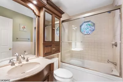14 Kemp Dr, Springfield, NJ 07081 - Photo 15