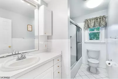 14 Kemp Dr, Springfield, NJ 07081 - Photo 19