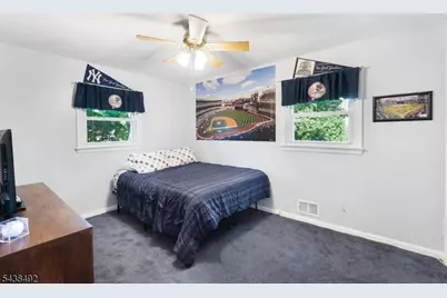 14 Kemp Dr, Springfield, NJ 07081 - Photo 17