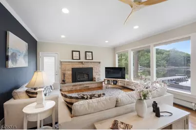 257 Hudson Ave, Hopatcong, NJ 07843 - Photo 9