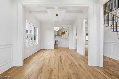 76 Hillside Ave, Livingston, NJ 07039 - Photo 5
